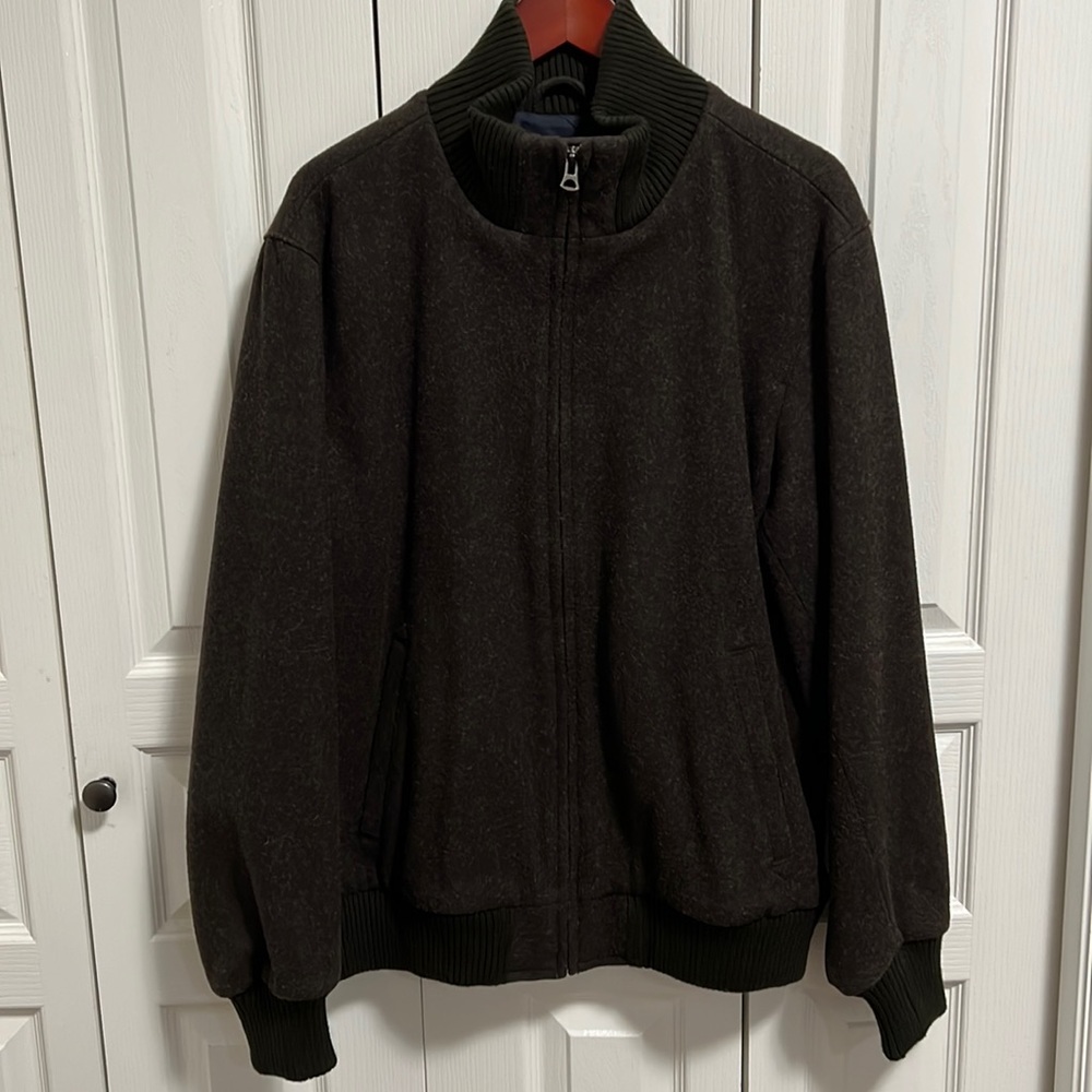 Gap Men’s XL Wool blend dark brown jacket/coat.